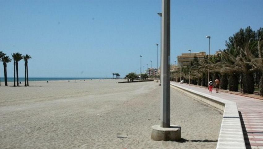 One-Bedroom Flat 200M From The Beach Almeria Exterior foto